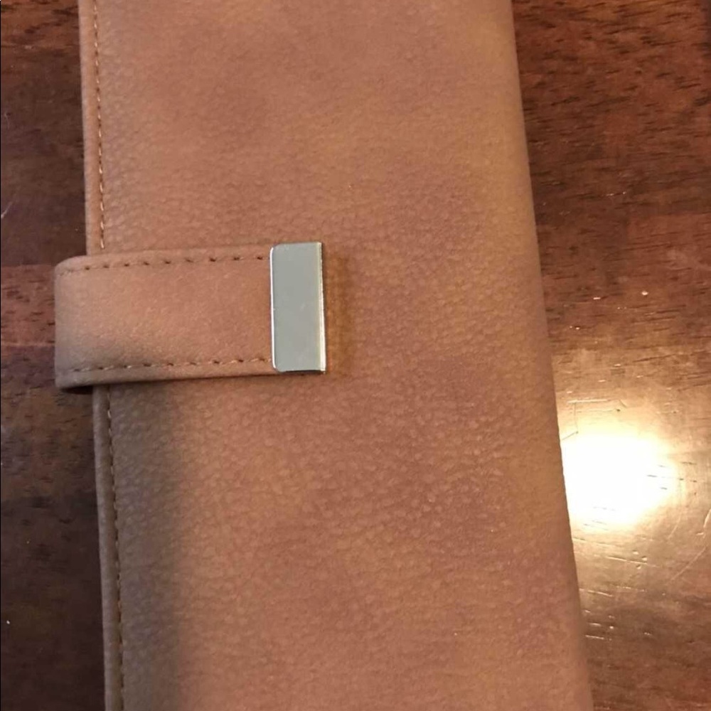 Taupe wallet